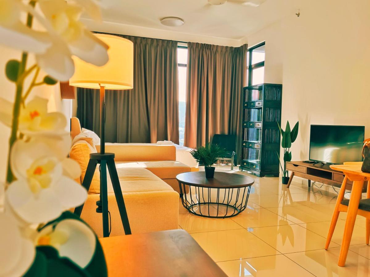 Bali-style 2Bedroom Condo @ Georgetown Esterno foto