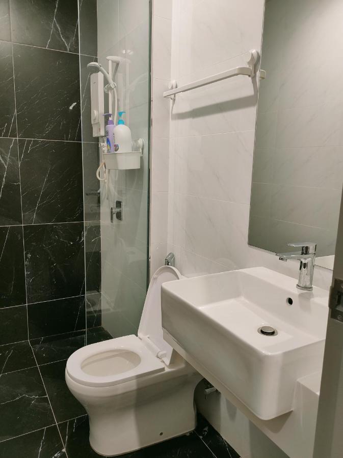 Bali-style 2Bedroom Condo @ Georgetown Esterno foto