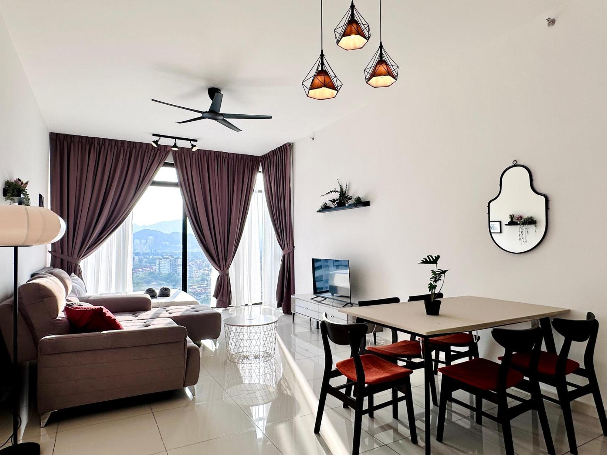 Bali-style 2Bedroom Condo @ Georgetown Esterno foto